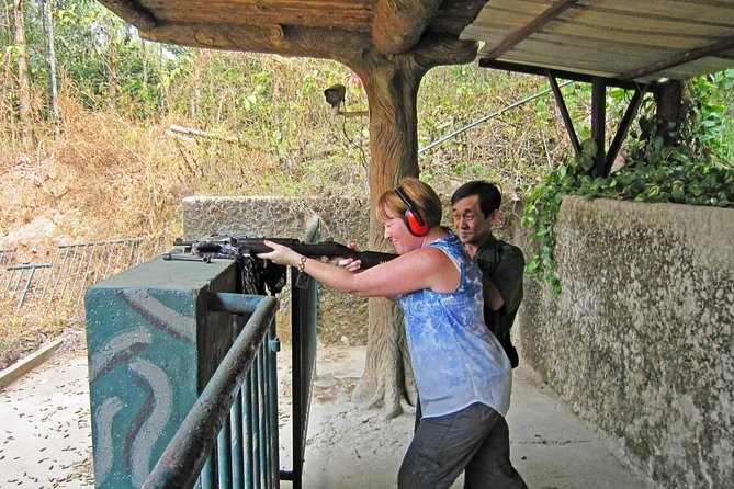 Private Cu Chi Tunnels: Ben Duoc Less Touristy with Veteran Guide - Booby traps and tunnel realities: hands-on learning, not shock tourism