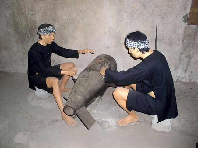 Private Cu Chi Tunnels & Mekong Delta: Full-Day Guided Tour - Morning at Cu Chi: Documentary, Bamboo Traps, and Tunnel Time