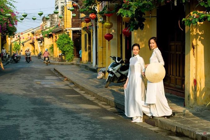 Private Danang City and Hoi An Ancient Town from Cruise Port - Han Market: a shopping stop that doesn’t swallow the day