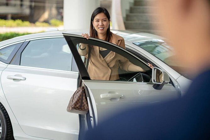 Private Departure Transfer: Ho Chi Minh City Hotels to Tan Son Nhat Airport - Price and Value: Why $15 Can Make Sense for a Private Ride