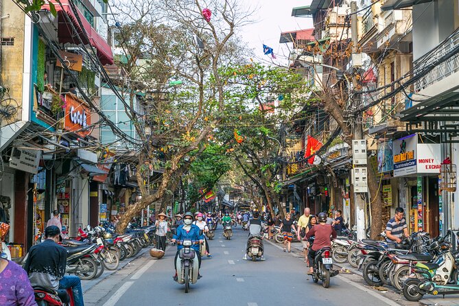 Private Experience Hanoi City, Food Street, Bat Trang Ceramic - Bat Trang Ceramic Village: 600 years of pottery in plain sight