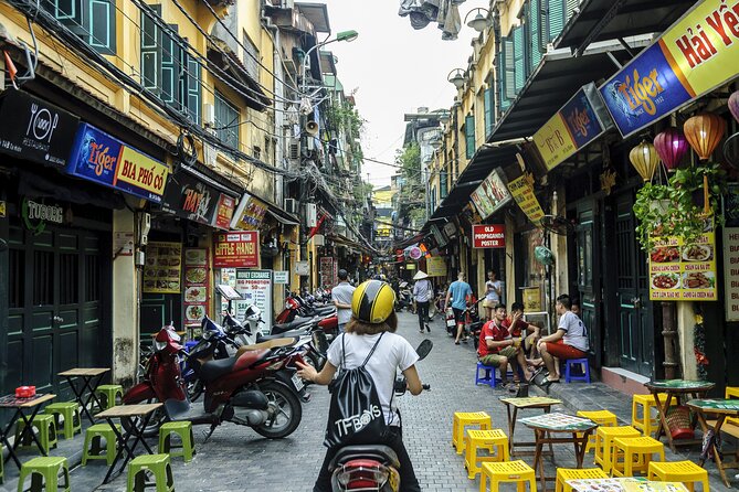 Private Experience Hanoi City, Food Street, Bat Trang Ceramic - Lunch buffet in the middle: included fuel, not an afterthought