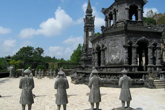 Private Full day Imperial Hue city tour from Hue - Thien Mu Pagoda: a calm start along the Perfume River