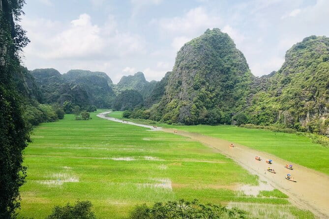 Private Guided Adventure in Ninh Binh Vietnam - Quick hits: what you’ll remember most