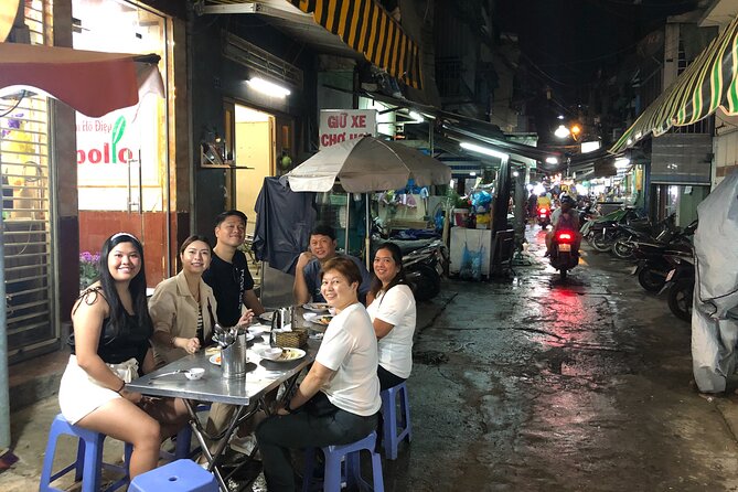 Private Half-Day Bike Tour in Saigon with Guide - The 2-Hour Saigon Backstreet Ride: How the Night Feels In Motion