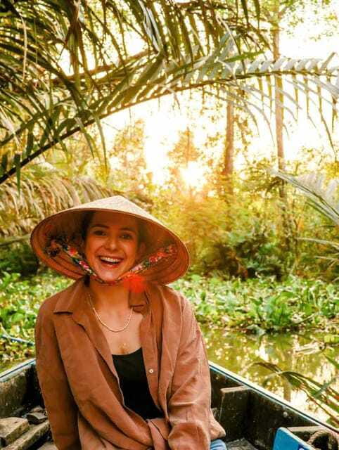 Private Half Day Tour - Cái Răng Floating Market - Floating canals and Mekong Delta villages from a rowing sampan