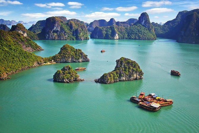 Private Halong Bay In Day - Tuan Chau Island: the quick route to the real bay