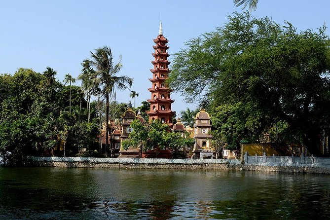 Private Hanoi City Discovery Full-Day Guided Tour - Temple of Literature and other highlights: the culture lesson in plain sight
