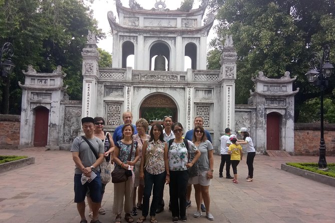 Private Hanoi city tour - West Lake’s Tran Quoc Pagoda: calm views before the busy city