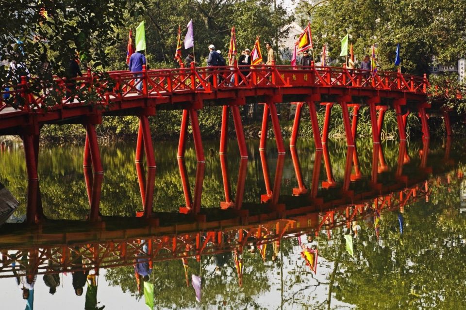 Private Hanoi City Tour: HoChiMinh Mausoleum & Water Puppet - Key Things That Make This Tour Worth Your Day