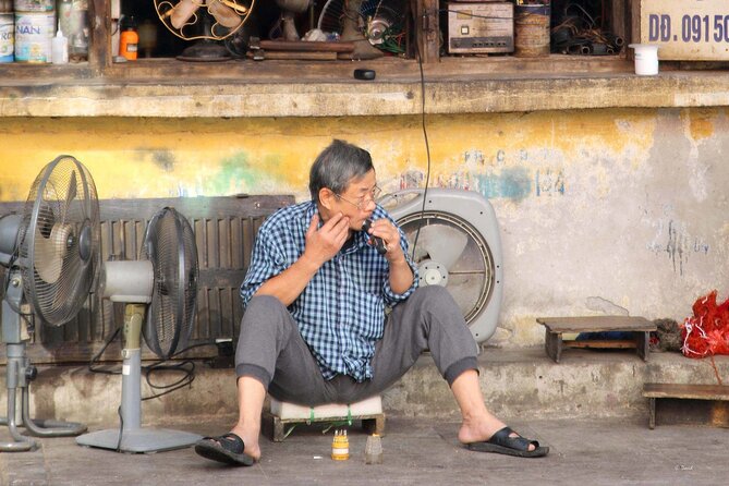 Private Hanoi Half-Day Tour: Train Street and Must Visit Places - Long Bien Bridge: A Quick Architecture Win Over the Red River