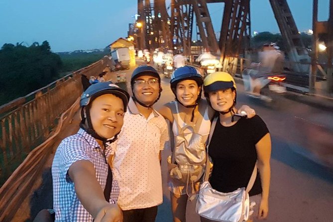 Private Hanoi Motorbike Sightseeing and Food Tour - A private Hanoi ride that blends sights and street food
