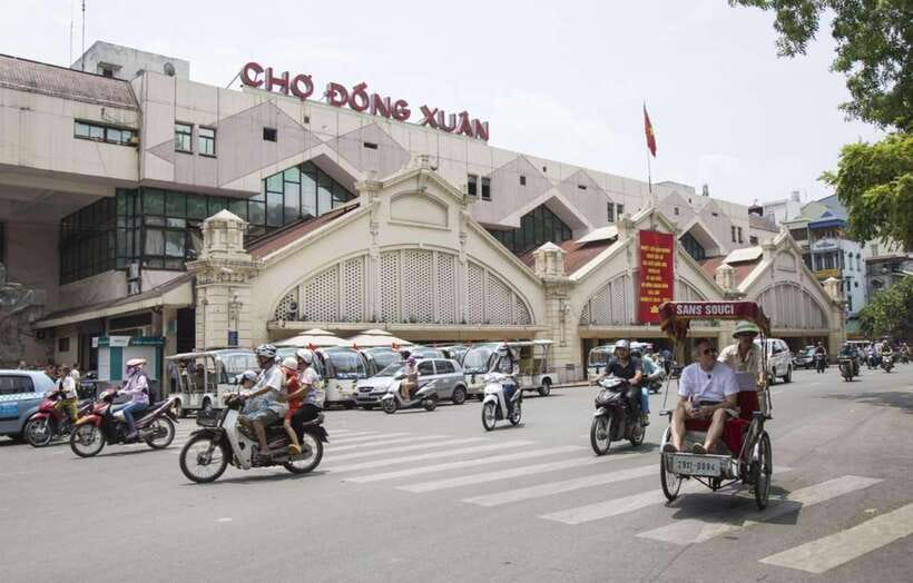 Private Hanoi Walking Tour with visit Train Street - The best parts of this Hanoi Old Quarter + Train Street tour