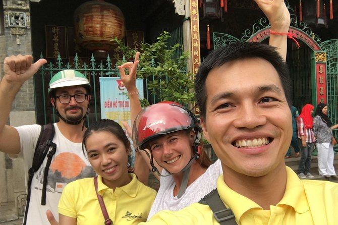 Private Hidden-Gem Sightseeing Motorbike Tour with Local Students - Stop 1: Saigon Back Alley Tours, Thích Quang Đức, and Local Life by Foot and Scooter