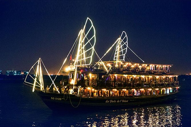 Private Ho Chi Minh by Jeep Evening Tour and Dinner Cruise - The 6pm Jeep Pickup: How the First Leg Helps You Get Oriented Fast