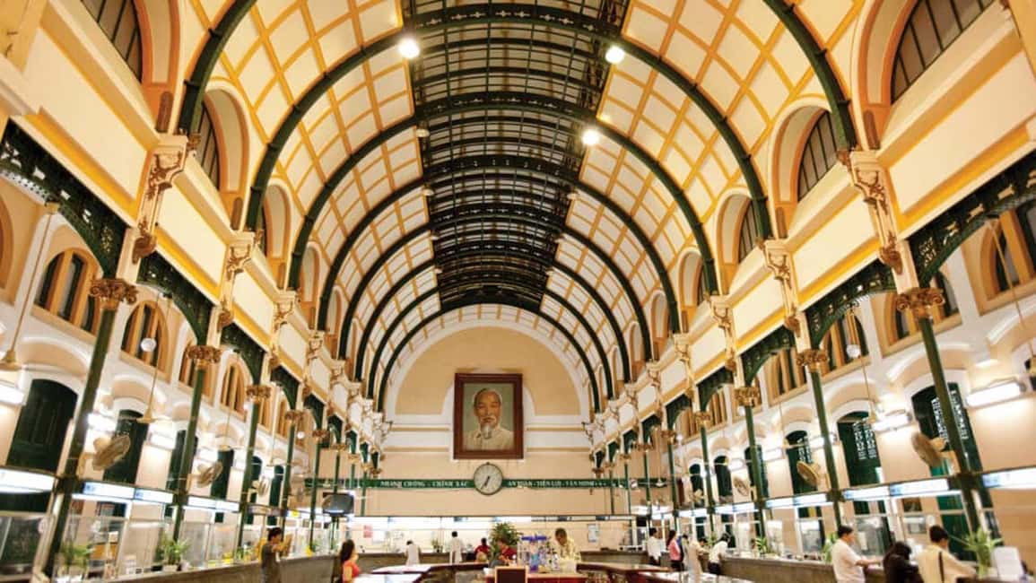 Private Ho Chi Minh City Historical & Cultural Experience - Saigon Central Post Office meets Nguyen Hue Walking Street