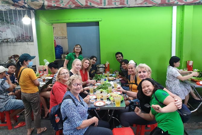 Private Ho Chi Minh Food Adventure by Motorbike with Local Students - Stop 1: main streets to back alleys, then night markets