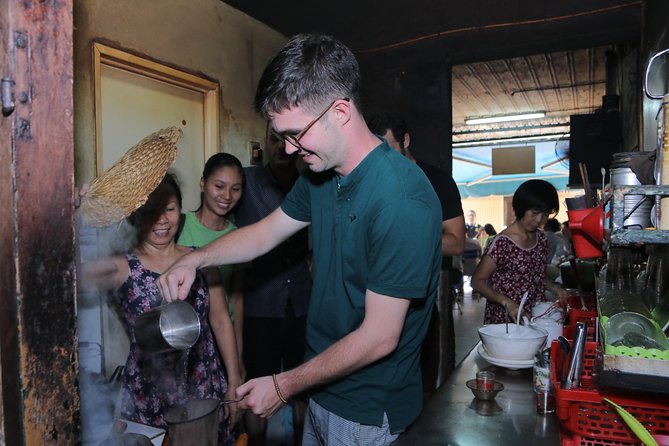 Private Ho Chi Minh Sightseeing and Food Tour by Scooter - Why a scooter makes Ho Chi Minh City food stops actually work