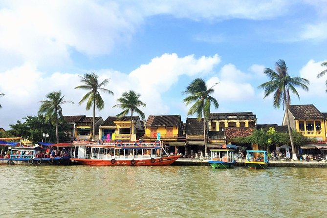 Private Hoi An Bike, Thu Bon River Cruise & Dinner Experience - BBQ dinner on the riverside/floating island: tasty, filling, and a bit rustic