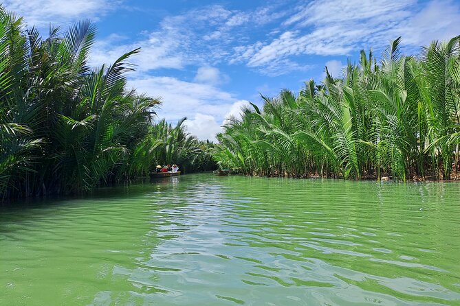 Private Hoi An City tour -Basket Boat Ride in the Coconut forest - The Cam Thanh stop near Cua Dai Bridge: what you’ll actually see