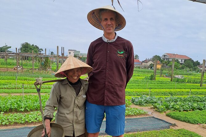 Private Hoi An Countryside: Biking, Basket boat, buffalo, foods - Cam Thanh Coconut Forest (Bay Mau): 200 years of palms over Cua Dai Bay