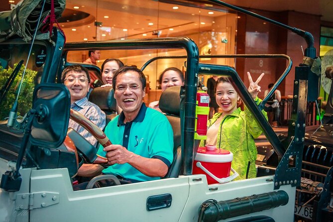Private Jeep Tour Saigon by Night: Foodie & City Tour - Dinner at Two Restaurants + a Skybar Drink (What Makes This Part Work)