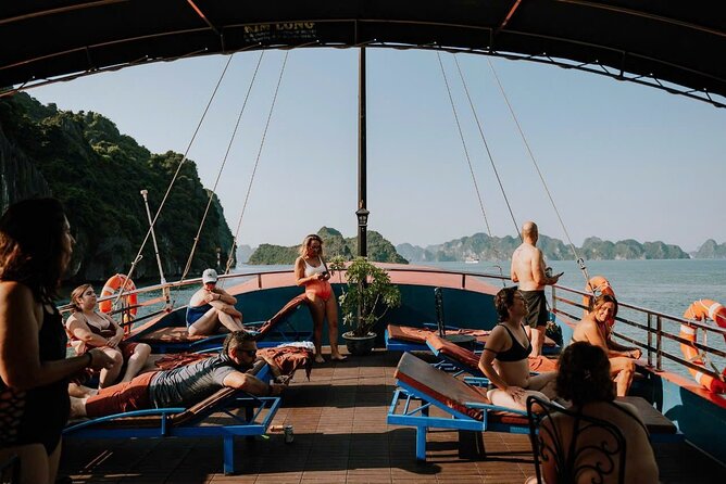 Private Lan Ha Bay Cruise 2D1N - Kayaking + biking level: who this fits best