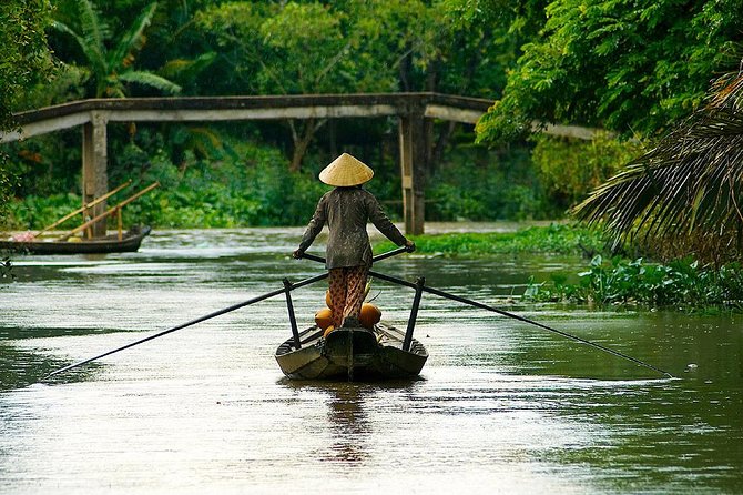PRIVATE LUXURY Mekong 1 Day with Biking, Fishing, Cooking Class & BBQ LUNCH - Fishing and village-life stops: what you’re actually seeing