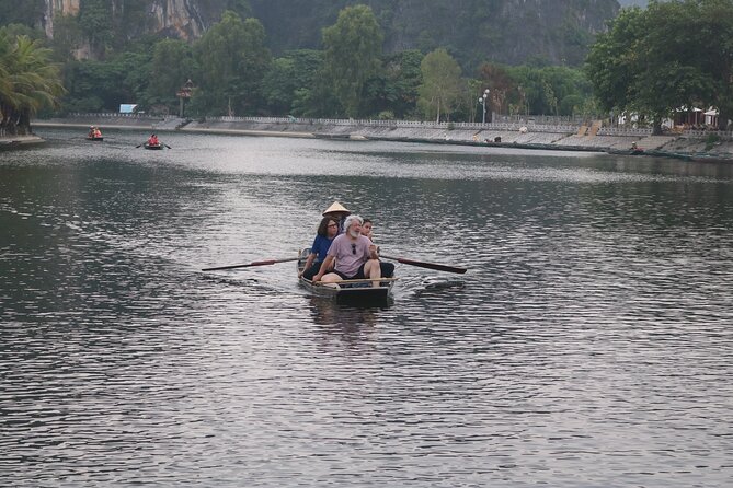 Private luxury - Mua Cave - Trang An - Bich Dong 1 Day From Hanoi - Trang An Grottoes: The Bamboo Boat Ride You’ll Remember