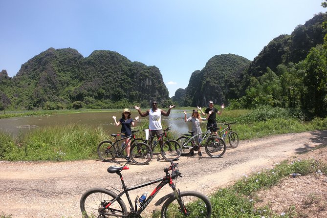 Private luxury - Mua Cave - Trang An - Bich Dong 1 Day From Hanoi - Mua Cave: The Mountain View Stop That Sets the Tone
