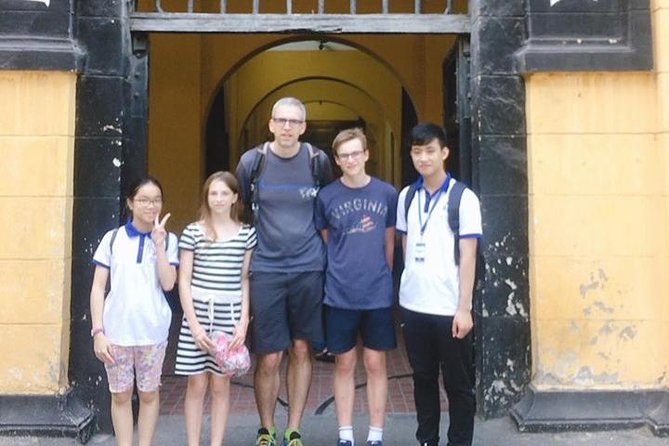 (Private) MUSEUM TOUR in HANOI - Getting started in the Hanoi Old Quarter (pickup plus a smart first move)