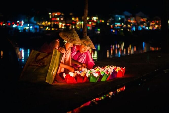 Private Night Boat Trip and Floating Lantern on Hoi An River - Meaning vs. Time: Why the Short Ride Works (and When It Feels Too Short)