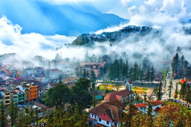 Private Overnight Train Hanoi To Sapa Or Return - Sleep on a train: noise, rattles, and firm-bedded tradeoffs