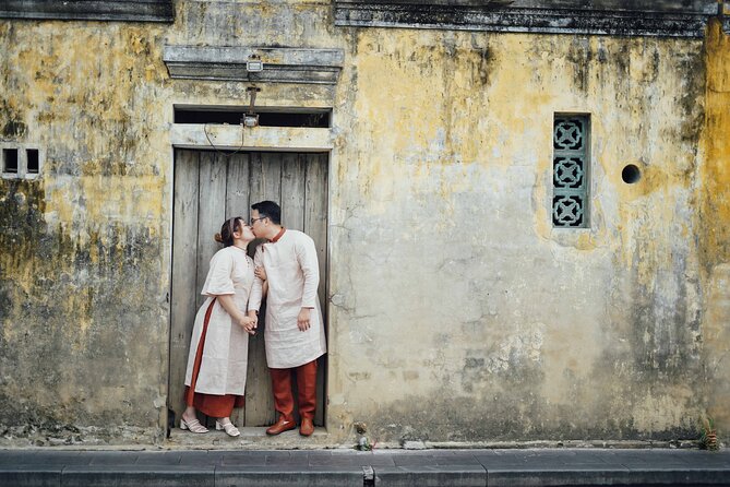 Private Photo Shoot in Hoi An - The 1h 15m Route: Japanese Covered-Bridge to Golden Alley and More