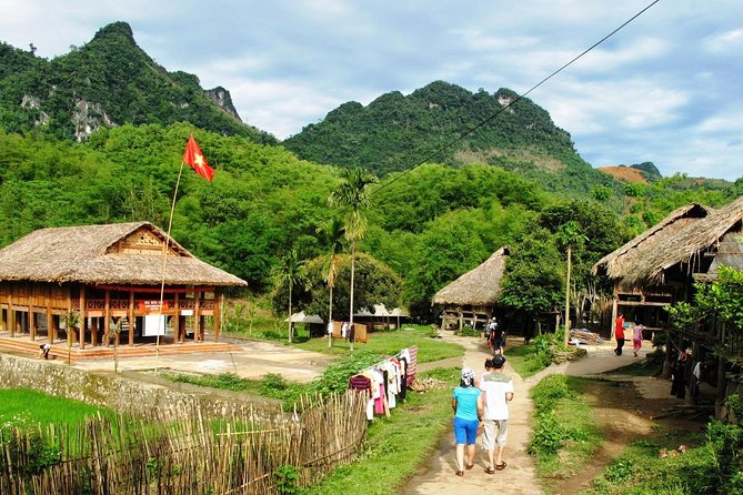 Private Tour: Day Tour of Mai Chau from Hanoi - What to wear and bring (smart casual, plus real trekking needs)