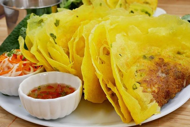 Private Tour: Hanoi Street Foods - Train Street - Hidden Gems - Stop 2: Bach Ma Temple with an included ticket
