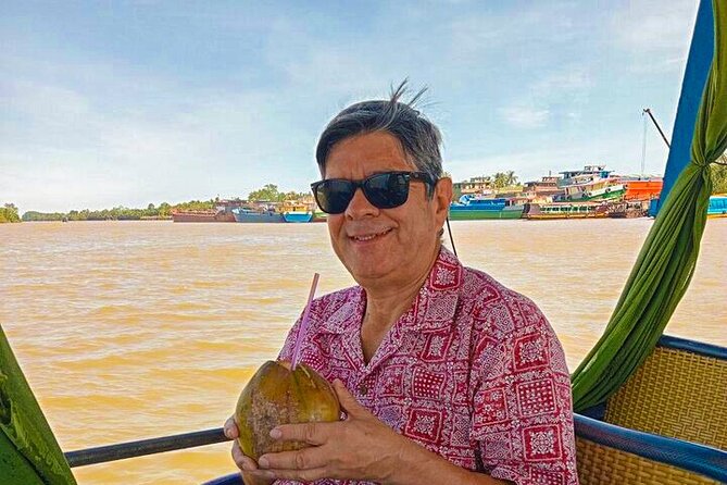Private Tour - Mekong Delta 'My Tho' with Cooking Class 1 Day - Vinh Trang Pagoda: a calm start before the river