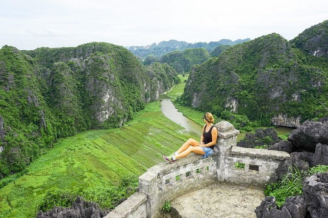 PRIVATE TOUR Ninh Binh One Day - Hoa lu- Tam Coc - Mua Cave - Timing, Walking, and Energy Management (Why This Schedule Feels Reasonable)