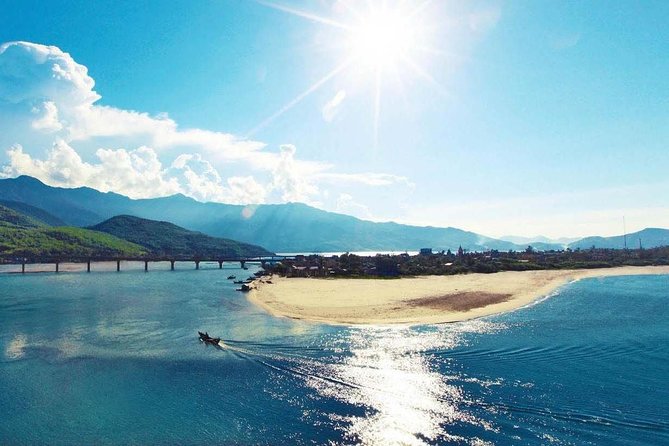 Private transfer from Hue to Hoi An with fabulous stops - Price and value: $125 for up to 3, plus a couple extra costs