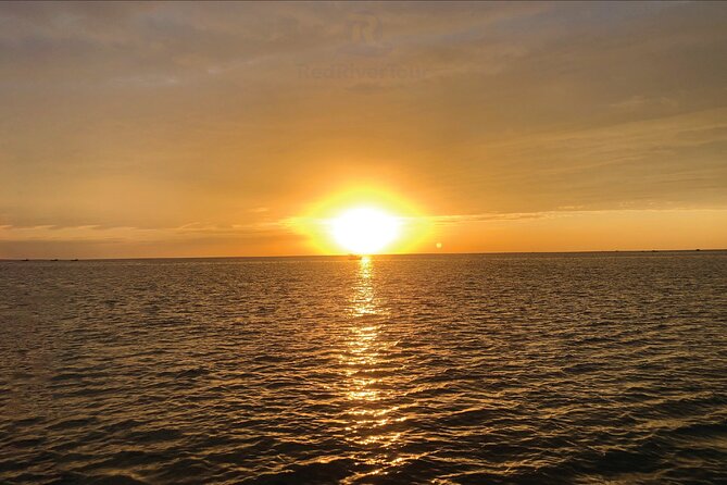 Red River Private Tour : Sunset and Night Squid Fishing - Price and value: $128 sounds steep until you match it to what’s included