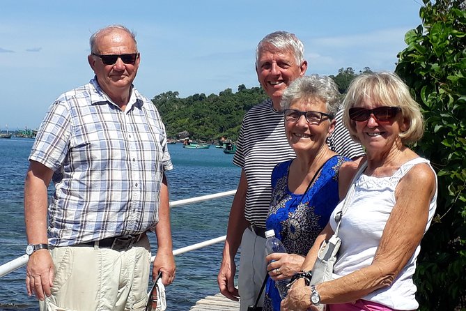 RED RIVER TOUR (Private Tour): LAND ISLAND TOUR AROUND THE SOUTH - Cultured Pearl Farm: Giant Shells, Carving, and the Pearl Process