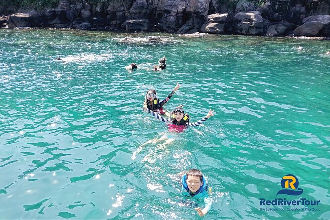 RED RIVER TOUR (Share group): DISCOVERY 3 ISLANDS BY BOAT - Second Fishing Hour and Final Snorkeling (2:30–4:20)