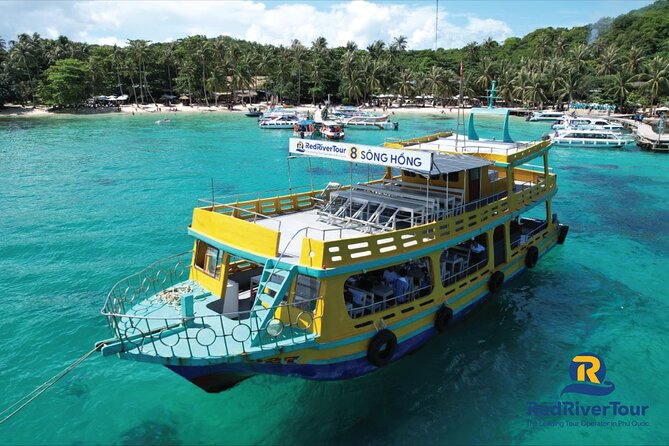 RED RIVER TOUR (Share group): DISCOVERY 3 ISLANDS BY BOAT - Safety and Comfort Notes for a Smooth Dock-to-Boat Day