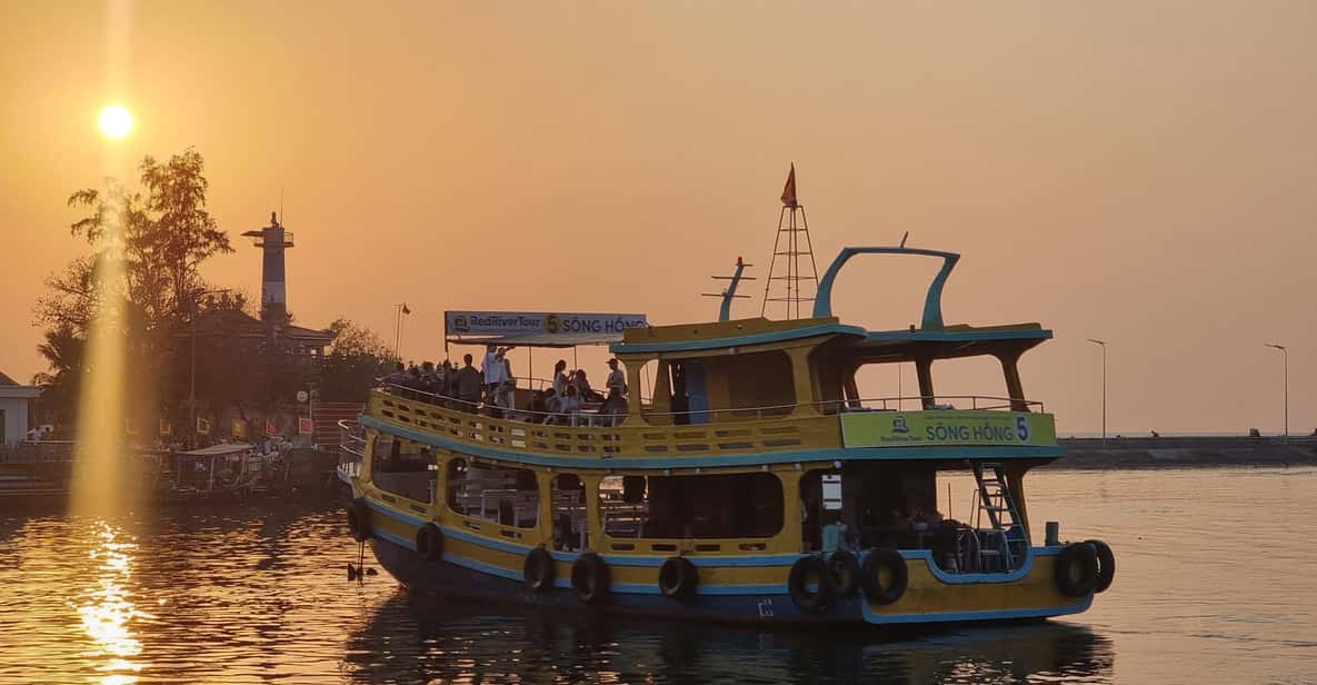 RedRiverTours - Enjoying Sunset & Night Squid Fishing - Sunset in the middle of the sea: what you’re really paying for