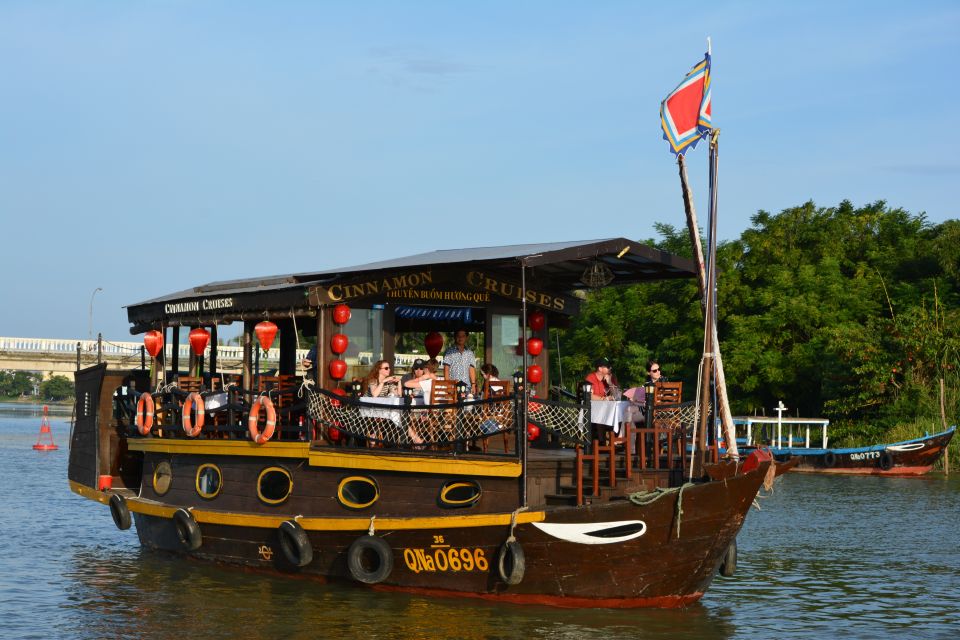 Romantic Sunset Dinner Cruise in Hoi An - Boarding at Cinnamon Cruises Pier: When the Evening Actually Starts