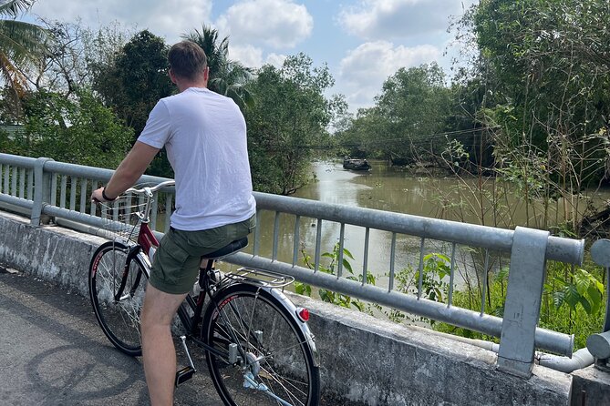 Rural Can Tho Biking Trail - Thien Vien Truc Lam Phuong Nam: a calm cultural pause between farms