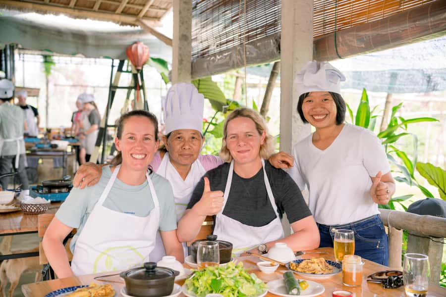 Rural Cycle, Market Tour, Basket Boat & Organic Farm Cooking - From Hoi An Post Office to Rice Fields on Two Wheels