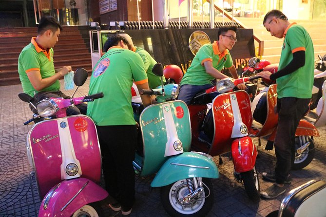 Saigon After Dark Vespa Street Food Tour + Live Music 4 hours - Who this Vespa street-food + music tour is best for