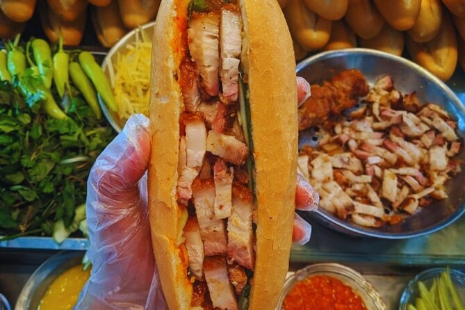 Saigon Authentic Food Walking Tour with Less Tourist People - The small-group setup that keeps your night fun