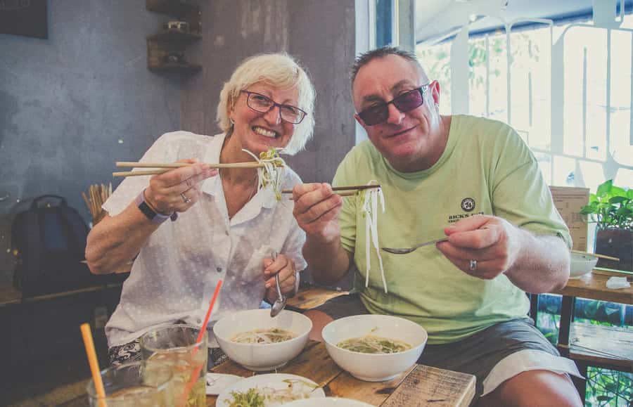 Saigon: Best Price Authentic Walking Street Food Tour - Nguyen Thien Thuat apartments and musical instrument shops